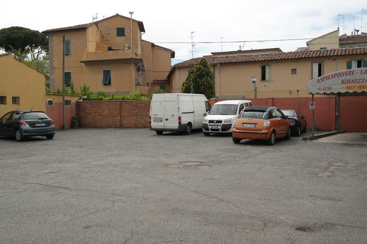 Hotel Houston Livorno - Struttura Esclusivamente Turistica - Not For Business Or Workers Eksteriør bilde