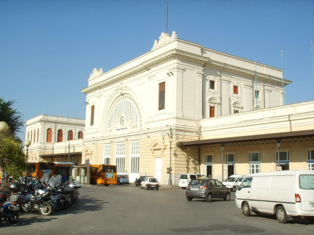 Hotel Houston Livorno - Struttura Esclusivamente Turistica - Not For Business Or Workers Eksteriør bilde